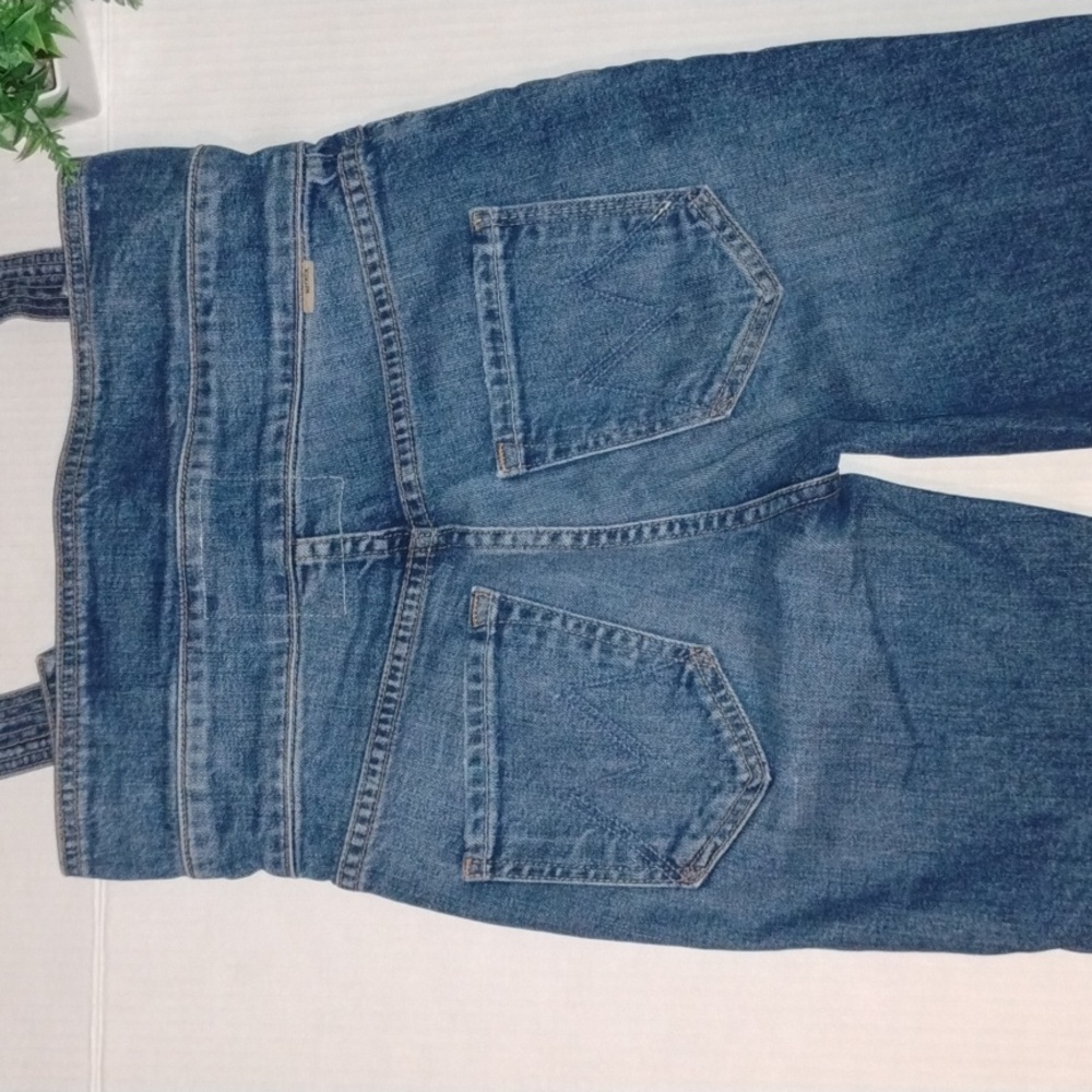 MOTHER High-Rise Women's Jeans in Light Blue Denim - Picture 11 of 16